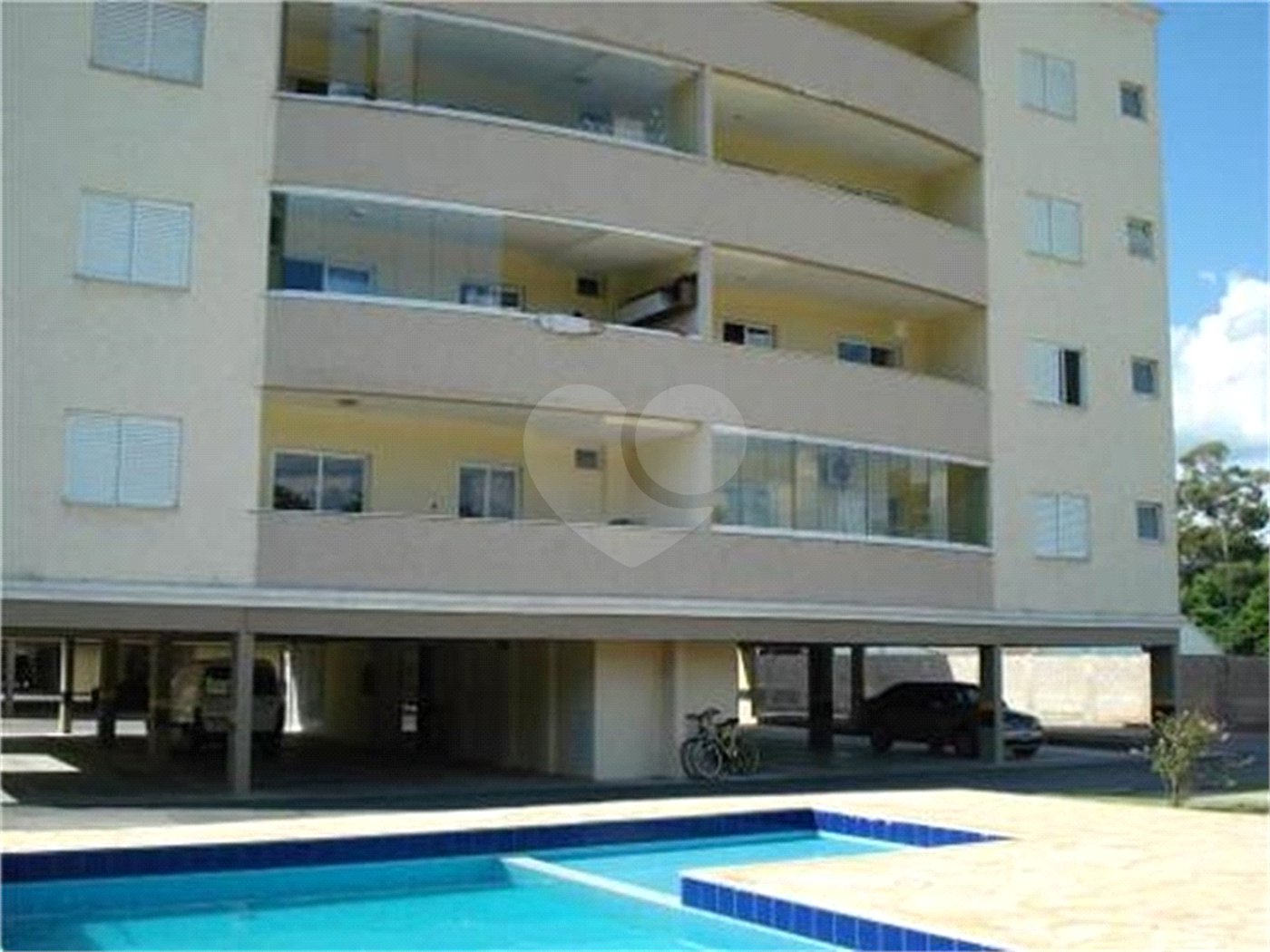 Apartamento à venda com 2 quartos, sendo 1 suíte, em Santa Claudina, Vinhedo, SP