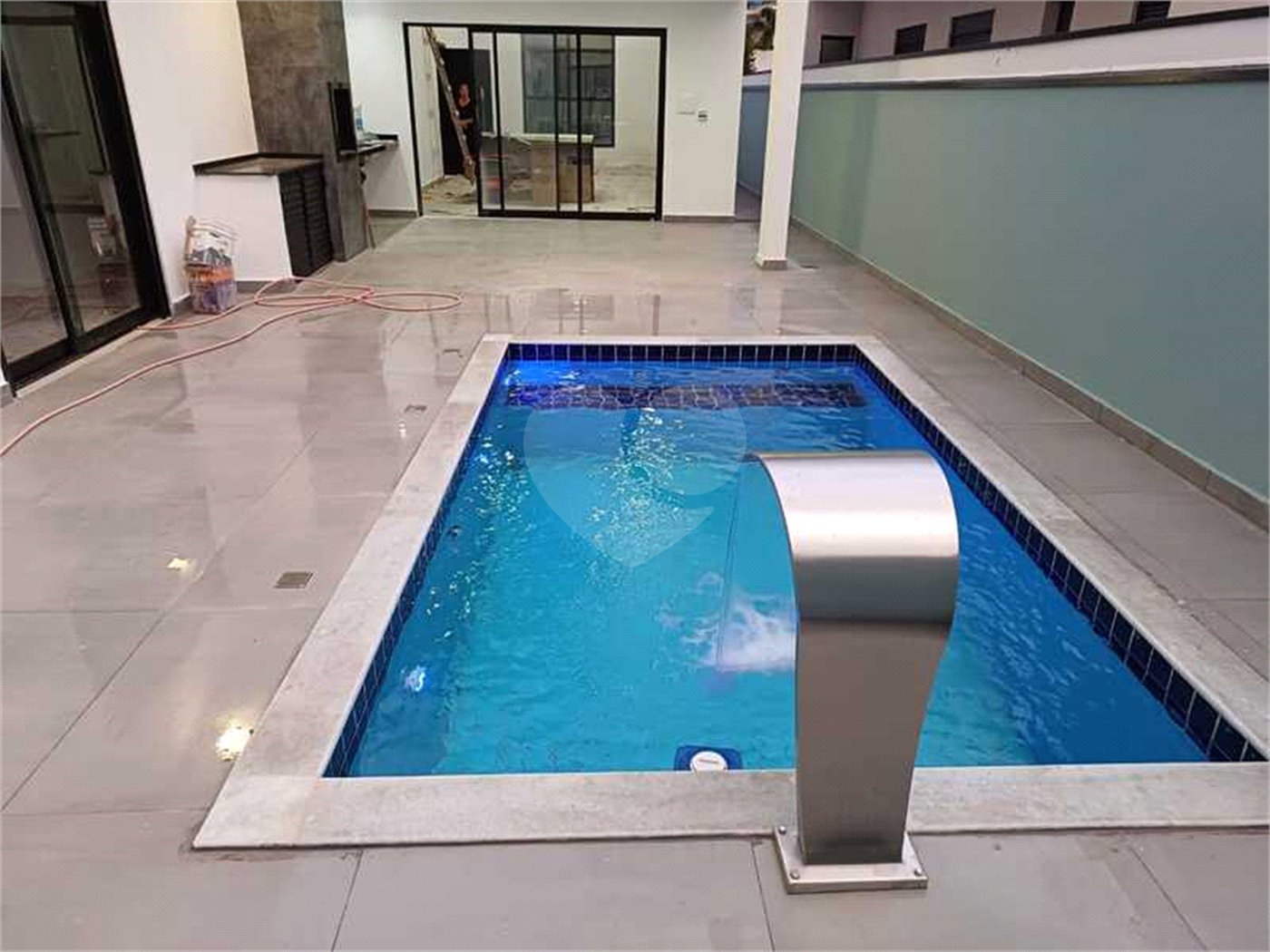 Casa à venda com 3 suítes no condomínio Residencial Alto de Itaici, Indaiatuba - SP