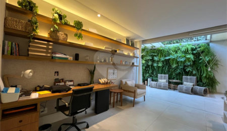 Casa à venda com 3 suítes no condomínio Domus, São Paulo - SP