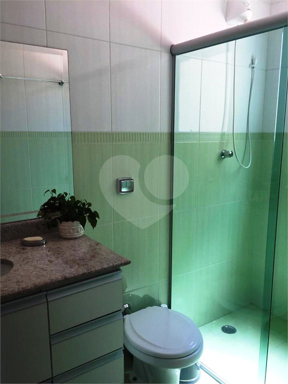 Casa à venda com 3 quartos, sendo 1 suíte, no condomínio Coelho III, São Paulo - SP