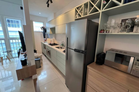 Apartamento com 2 dormitórios à venda, 83 m² por R$ 750.000,00 - Gonzaga - Santos/SP