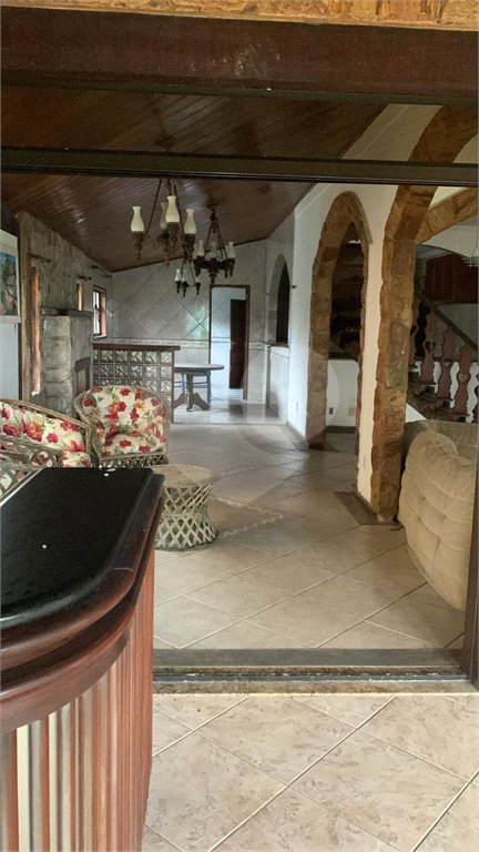 Casa à venda com 6 quartos em Unamar (tamoios), Cabo Frio, RJ