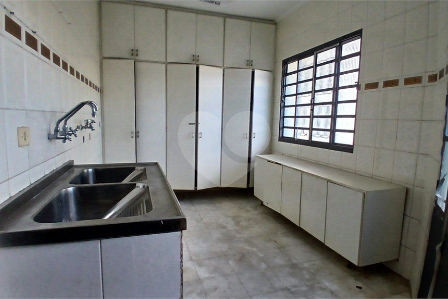Sobrado à venda com 4 quartos, sendo 1 suíte, em Santana, São Paulo, SP