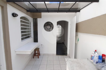 Sobrado à venda com 4 quartos, sendo 1 suíte,  em Planalto Paulista, São Paulo, SP