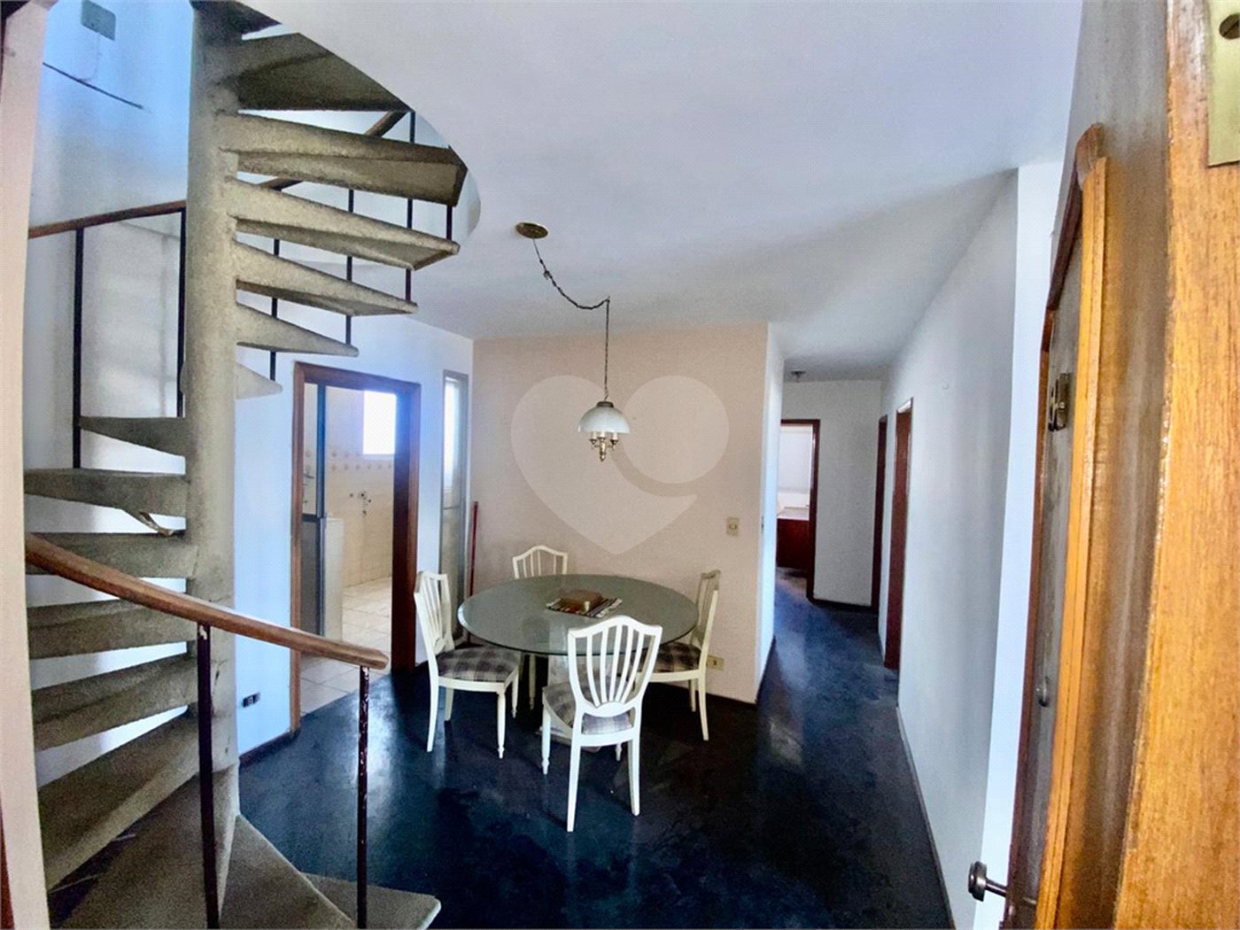 Cobertura à venda com 4 quartos, sendo 1 suíte, em Santana, São Paulo, SP