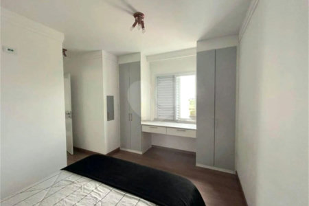 Apartamento à venda com 3 quartos, sendo 1 suíte, em Parque Campolim, Sorocaba, SP