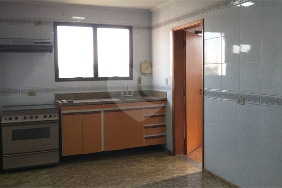 Apartamento à venda com 4 quartos, sendo 2 suítes, em Vila Sônia, São Paulo, SP