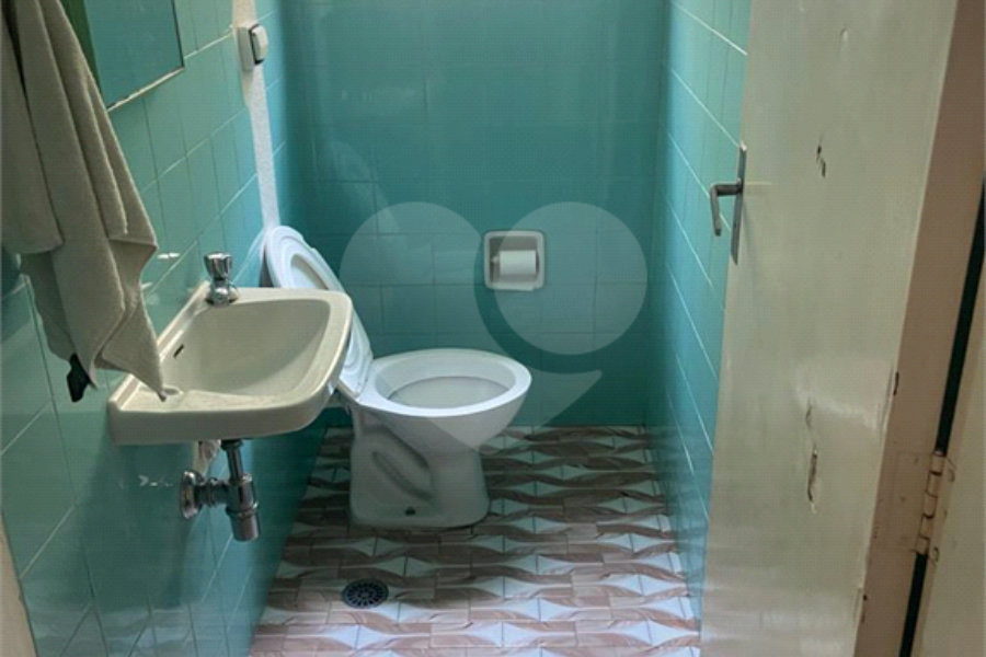 Sobrado à venda com 3 quartos, sendo 1 suíte, em Parada Inglesa, São Paulo, SP