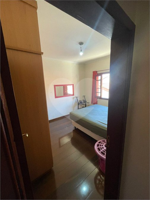 Sobrado à venda com 3 quartos, sendo 1 suíte, em Jardim Regina, Indaiatuba, SP