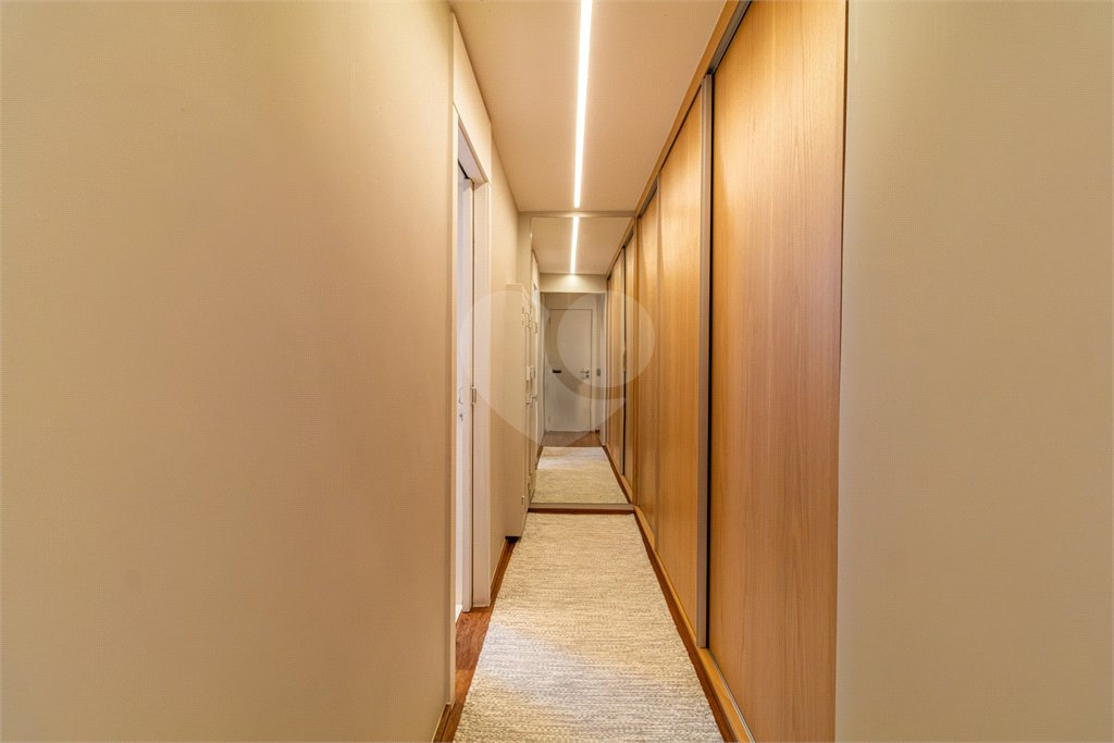 Apartamento à venda com 3 suítes em Vila Olímpia, São Paulo, SP