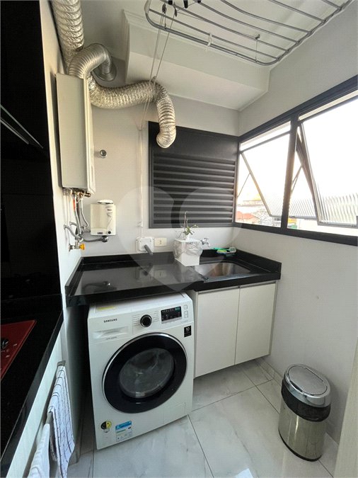 Apartamento à venda com 3 quartos, sendo 1 suíte, em Vila Hamburguesa, São Paulo, SP