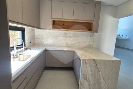Casa à venda com 4 suítes no condomínio Residencial Dona Maria Candida, Indaiatuba - SP
