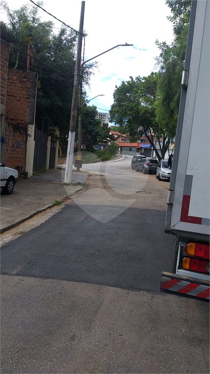 Terreno à venda com 4 quartos, sendo 1 suíte, em Parada Inglesa, São Paulo, SP