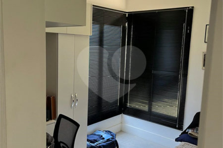 Casa à venda com 3 suítes no condomínio Vila Hipica Ii, Vinhedo - SP