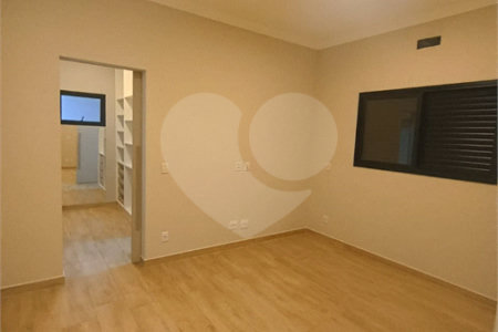 Casa para alugar com 3 quartos, sendo 1 suíte, no condomínio Recanto dos Paturis, Vinhedo - SP