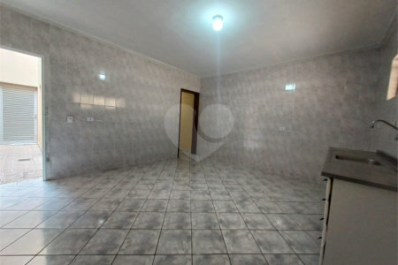 Sobrado à venda com 2 quartos em Jardim Guaíba, Sorocaba, SP