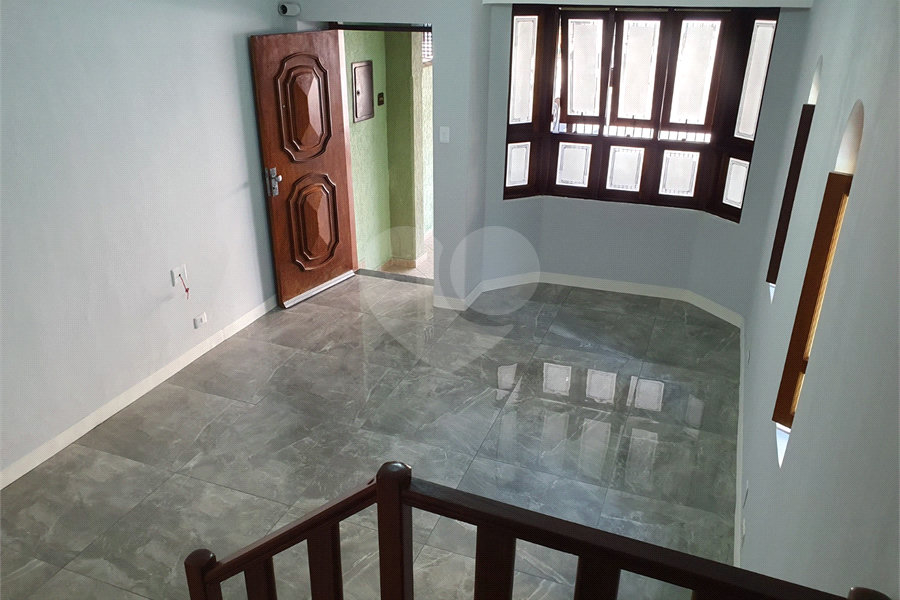 Casa à venda com 4 quartos, sendo 1 suíte, em Santana, São Paulo, SP