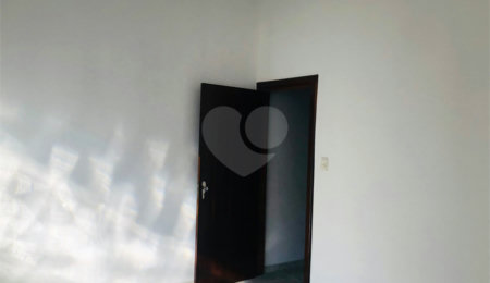 Casa à venda com 3 quartos, sendo 1 suíte, no Centro, Mogi das Cruzes, SP