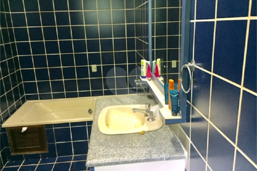 Sobrado à venda com 5 quartos, sendo 2 suítes,  em Tremembé, São Paulo, SP