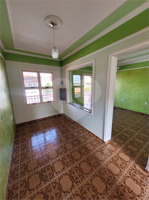 Sobrado à venda com 3 quartos, sendo 1 suíte, em Jardim Morada do Sol, Indaiatuba, SP