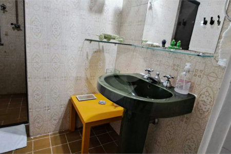 Apartamento à venda com 3 quartos, sendo 1 suíte, em MOEMA, São Paulo, SP