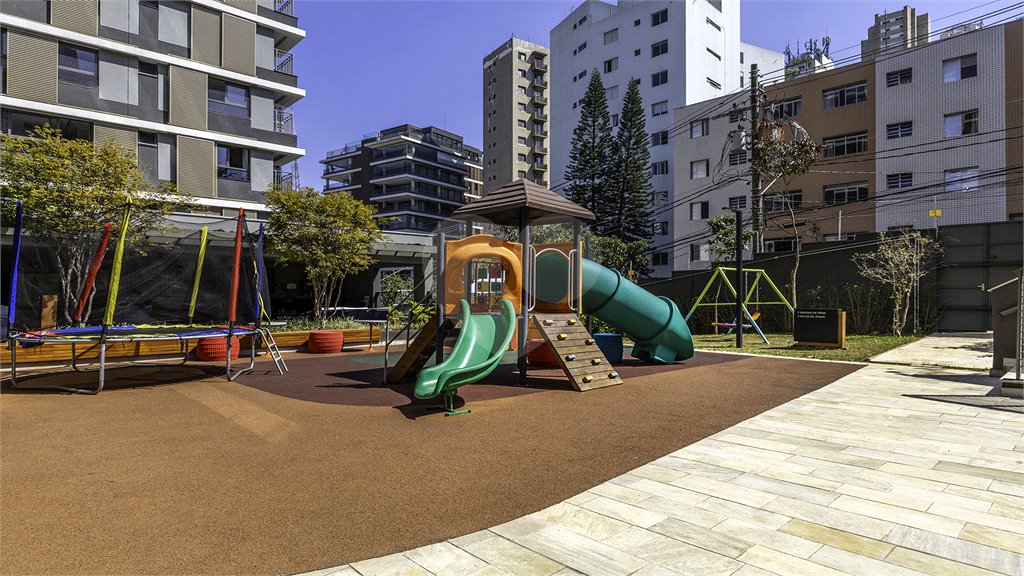 Apartamento à venda com 4 quartos, sendo 3 suítes, em Perdizes, São Paulo, SP