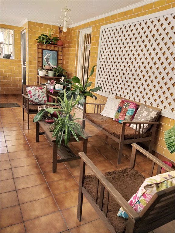 Casa Térrea à venda com 3 quartos, sendo 1 suíte, em Jardim Marisa, São Paulo, SP