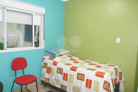 Casa à venda com 6 quartos, sendo 2 suítes,  em Vila Universitária, São Paulo, SP