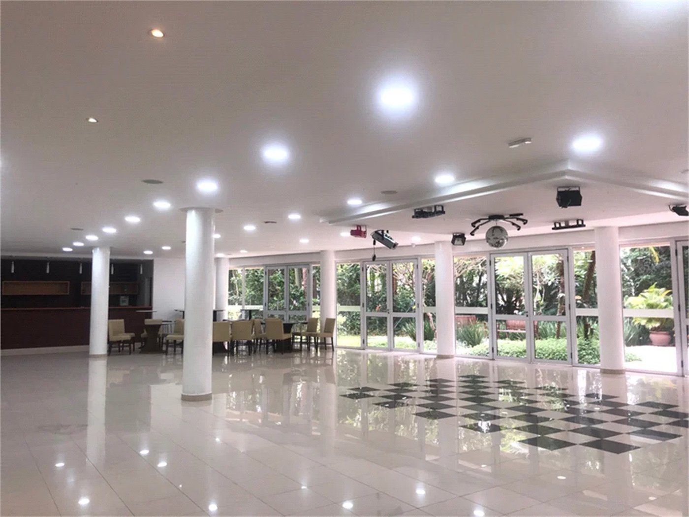 Apartamento à venda com 3 suítes em Lar São Paulo, São Paulo, SP
