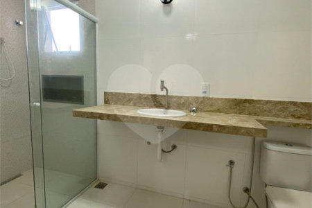 Casa à venda com 3 suítes no Centro, Vinhedo, SP