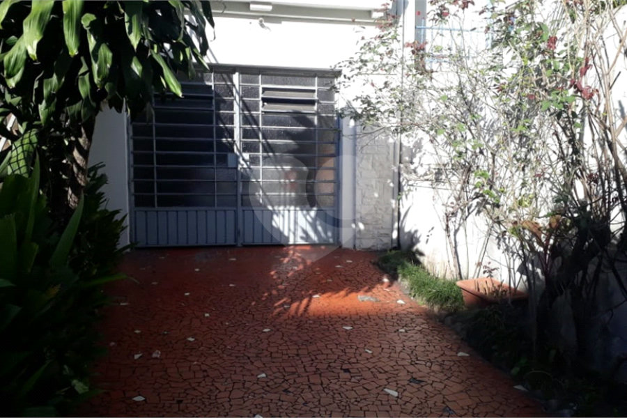 Casa à venda com 3 quartos, sendo 1 suíte,  em Santana, São Paulo, SP