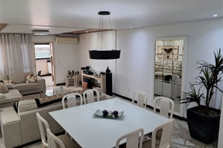 Apartamento Residencial à venda, Gonzaga, Santos - AP0761.