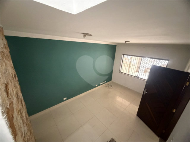 Sobrado à venda com 3 quartos em Limão, São Paulo, SP