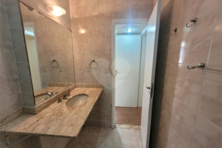 Apartamento para alugar com 3 quartos, sendo 1 suíte, em Tijuca, Rio de Janeiro, RJ