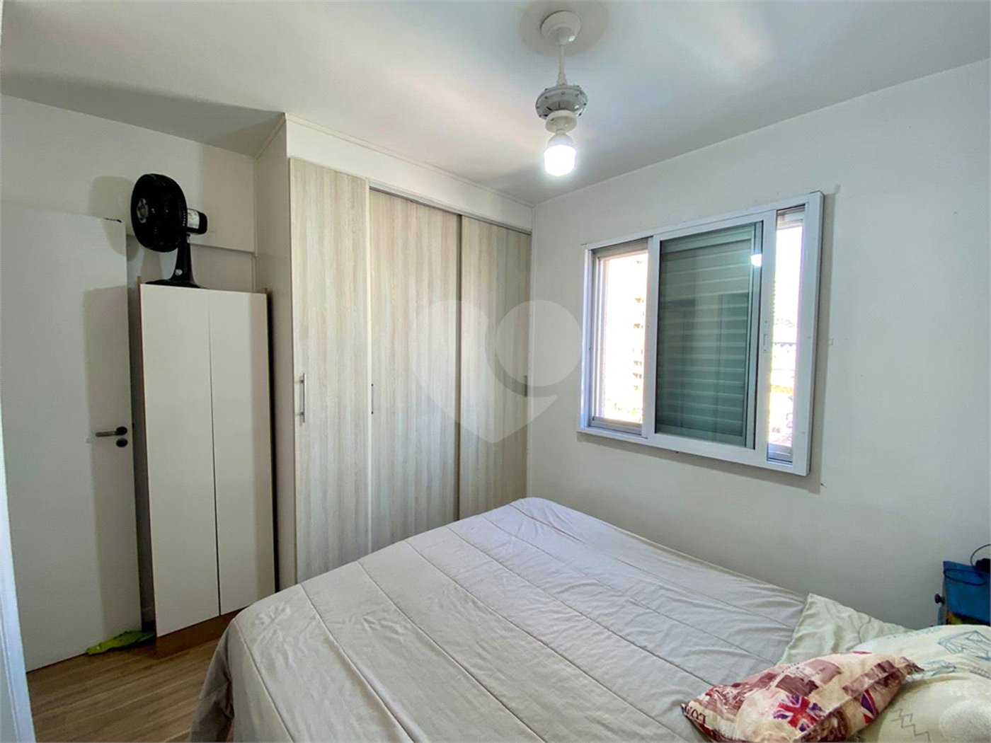 Apartamento à venda com 3 quartos, sendo 1 suíte,  em Saúde, São Paulo, SP
