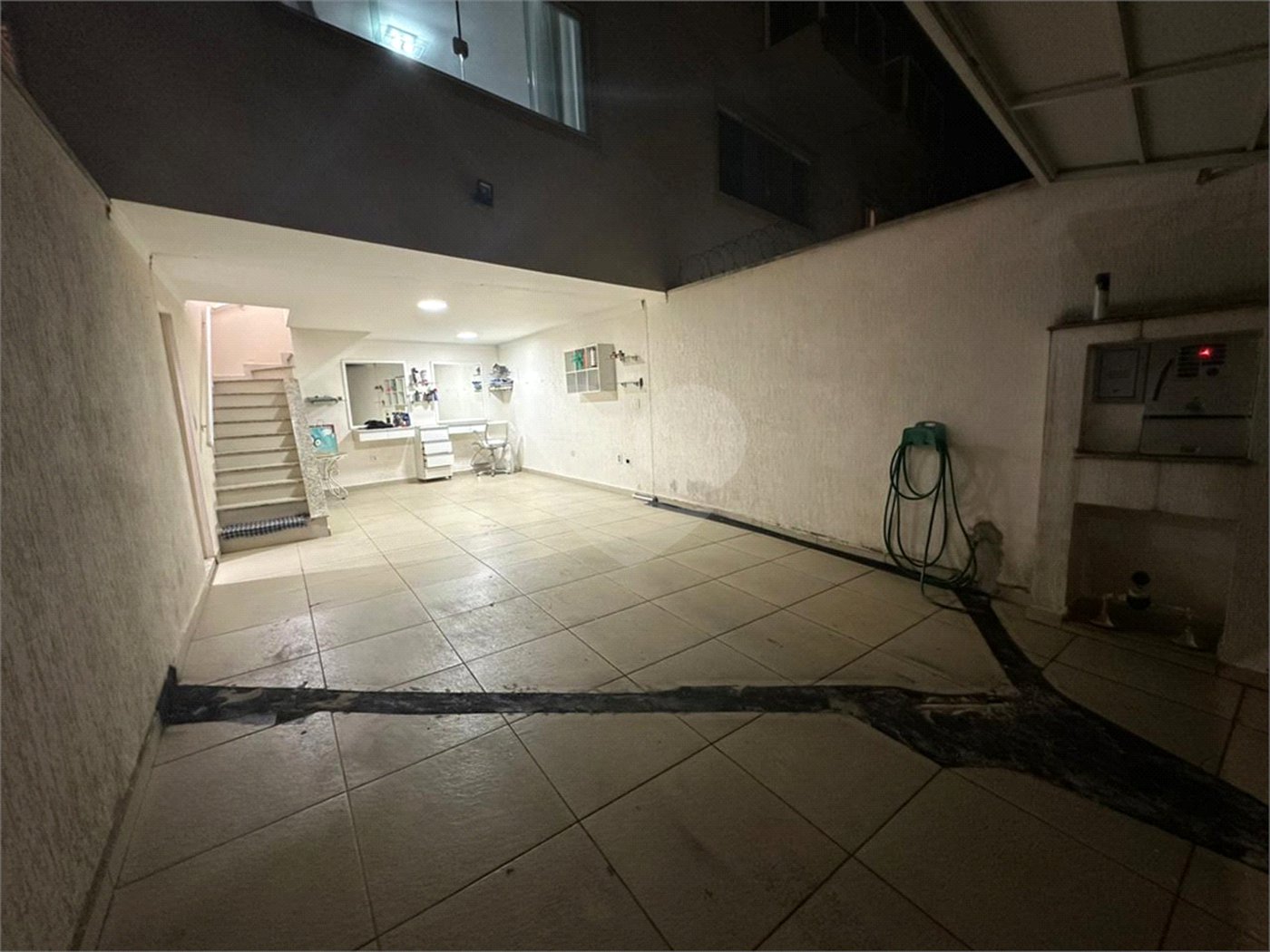 Casa à venda ou para alugar com 3 quartos, sendo 1 suíte,  em Jardim Vivan, São Paulo, SP