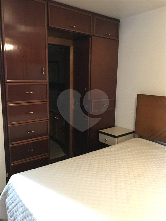Apartamento à venda com 4 quartos, sendo 1 suíte, em Vila Uberabinha, São Paulo, SP