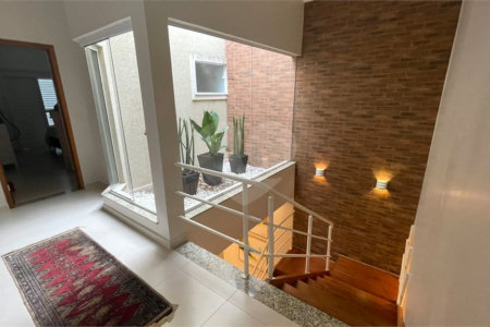 Casa de Vila à venda com 3 suítes em Jardim Paulista, Atibaia, SP