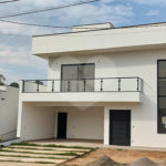 Casa à venda com 3 suítes no condomínio Central Parque, Salto - SP