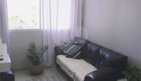 Apartamento à venda com 2 quartos em Jardim do Lago, São Paulo, SP