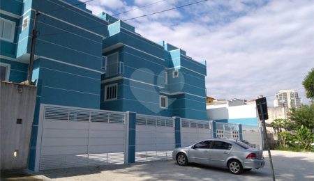 Casa em condomínio à venda com 2 suítes em Vila Gustavo, São Paulo, SP