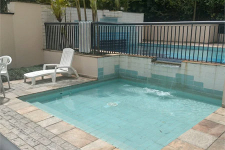 Apartamento à venda com 3 suítes em Vila Suzana, São Paulo, SP