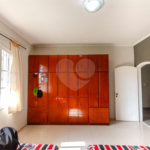 Casa à venda ou para alugar com 4 quartos, sendo 3 suítes,  em Jardim Vivan, São Paulo, SP