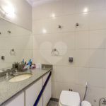 Apartamento à venda com 4 quartos, sendo 2 suítes, em Campo Belo, São Paulo, SP