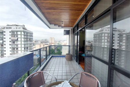 Cobertura à venda com 3 quartos, sendo 1 suíte, em Tijuca, Rio de Janeiro, RJ