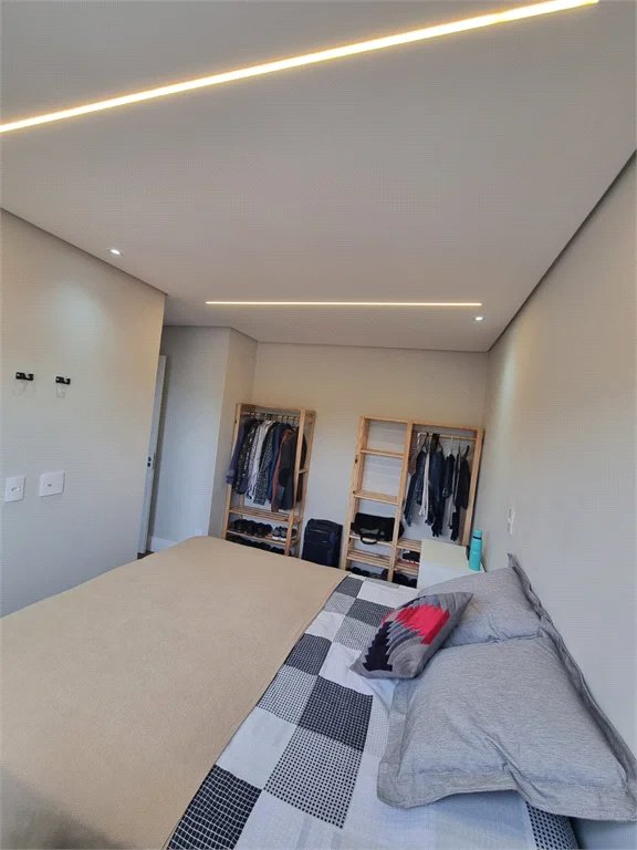 Apartamento à venda com 3 quartos, sendo 1 suíte, em Ferreira, São Paulo, SP