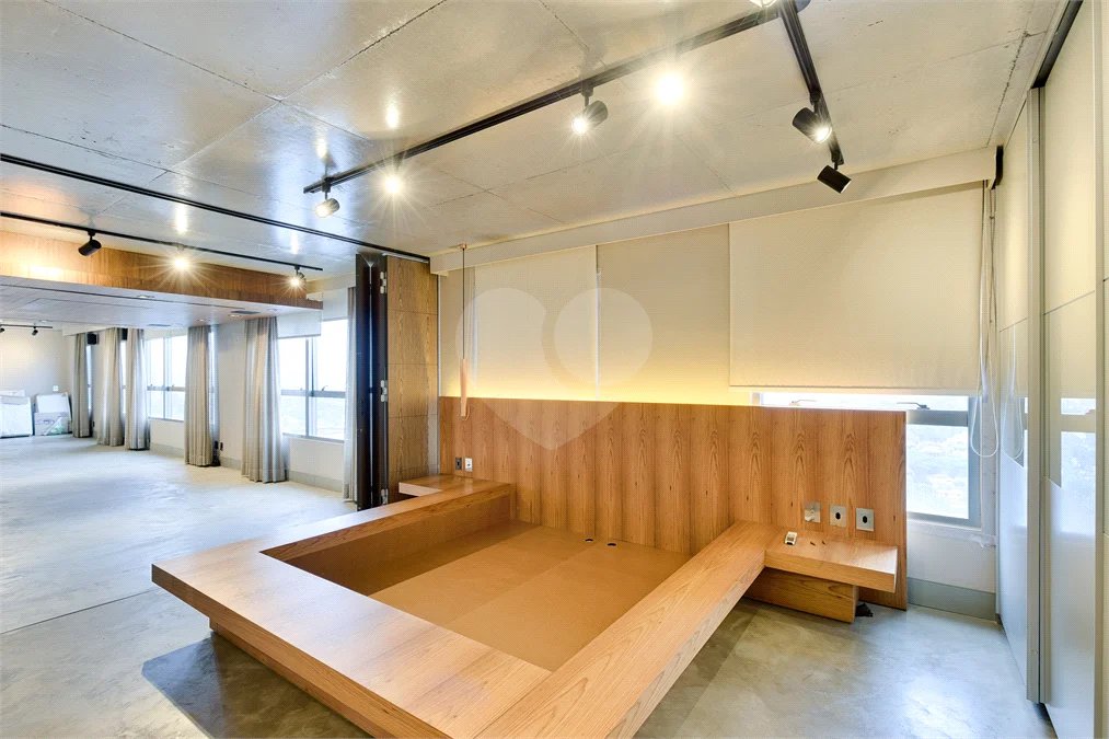 Apartamento à venda com 2 suítes em Alto da Boa Vista, São Paulo, SP