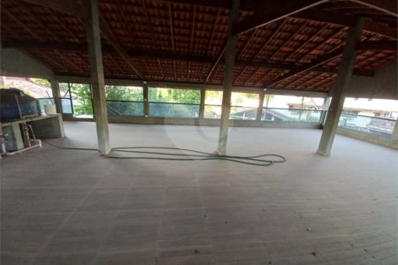 Casa à venda com 4 quartos, sendo 2 suítes,  em Parque Esmeralda, São Paulo, SP
