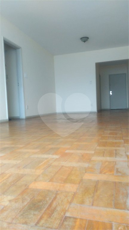 Apartamento à venda com 3 quartos, sendo 2 suítes,  em Perdizes, São Paulo, SP