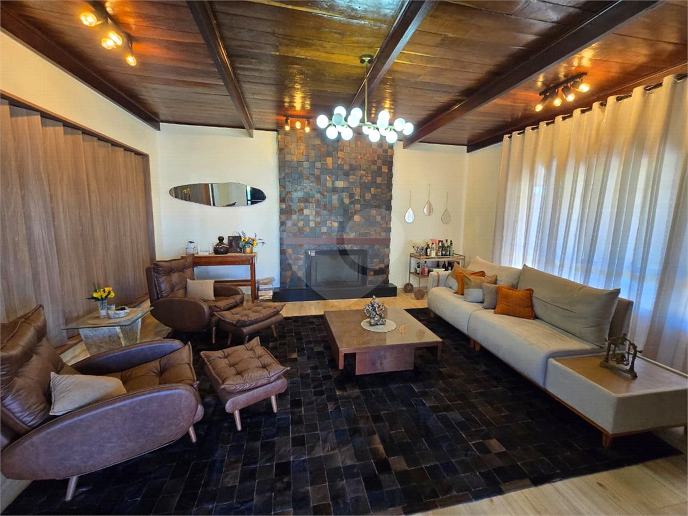 Chácara à venda com 2 quartos, sendo 1 suíte,  em Vila Itapetininga, Itapetininga, SP